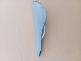 Sella bici Selle Italia con binari in manganese