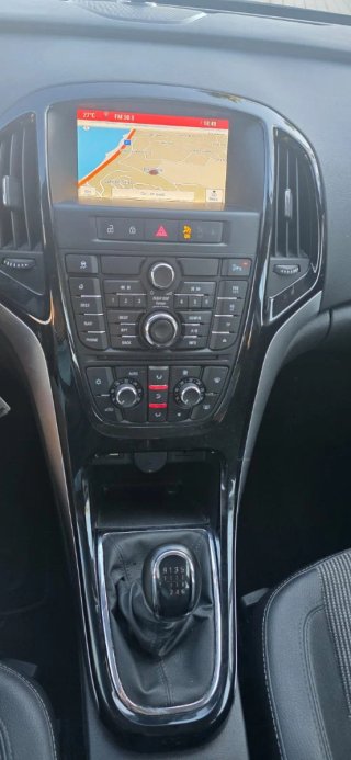 Opel Astra 2015