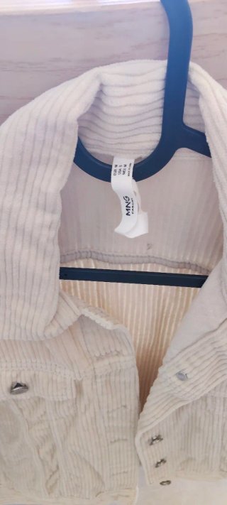 Chaqueta de pana beige