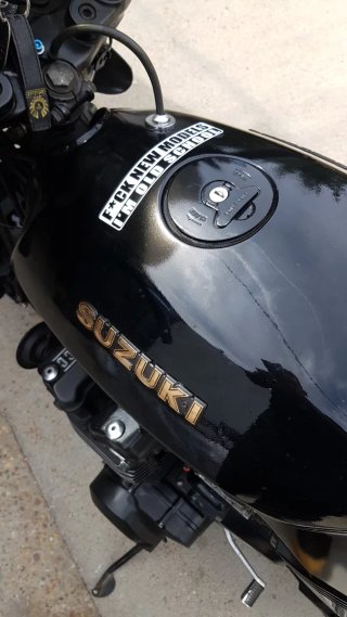 Suzuki GSX 750 EF