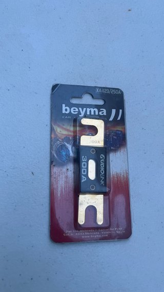 Fusible Beyma 300A AudioLink