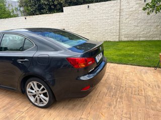 Lexus IS 220D 2005