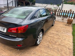 Lexus IS 220D 2005