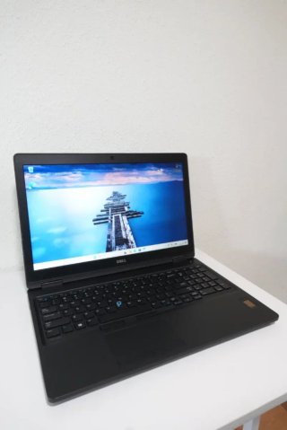 Ordenador Portátil DELL I5-7300U 16GB 512G SAMSUNG