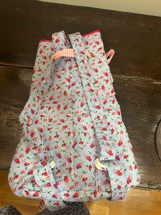 Mochila infantil floral