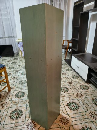 Estantería de esquina verde