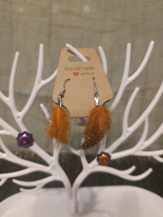 Pendientes plumas hechos a mano