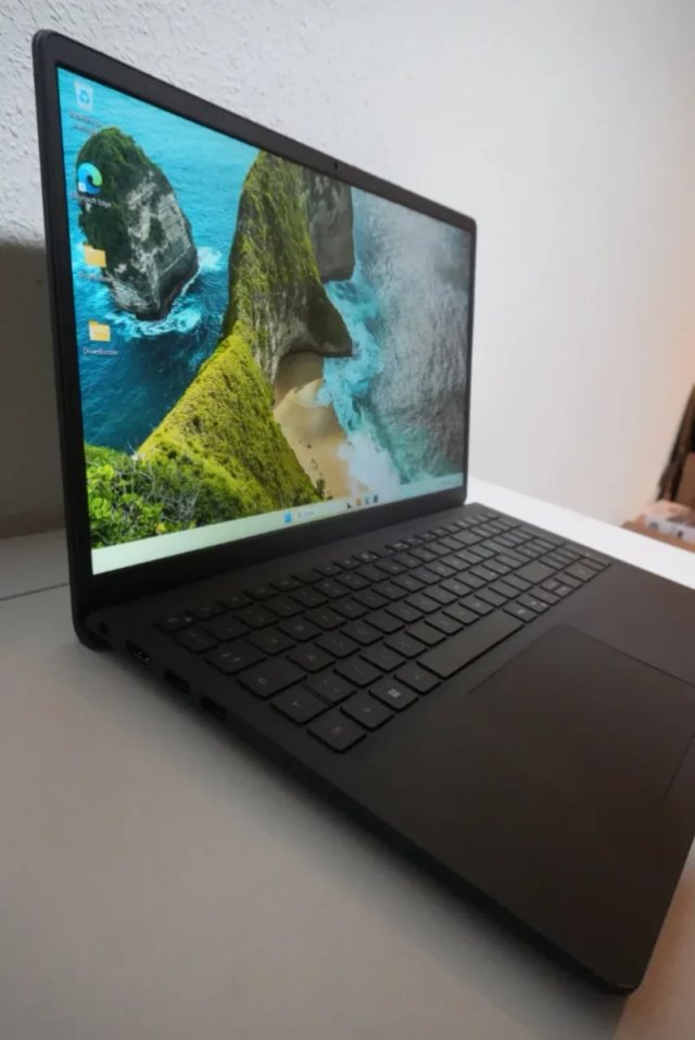 Portatile DELL I5-1235U 16GB 512GB SSD
