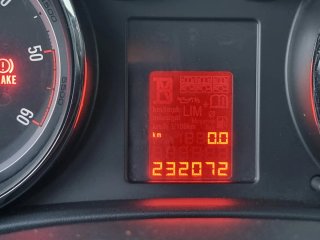 Opel Astra 2011