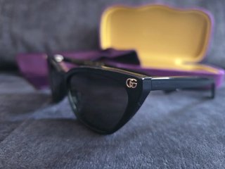 Gafas de Sol Gucci GG1815S 001 Eyes Cat Negras New
