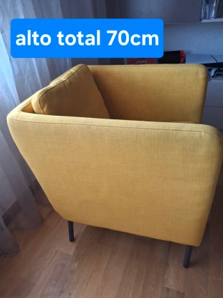 Sillón color mostazade Ikea en muy buen estado