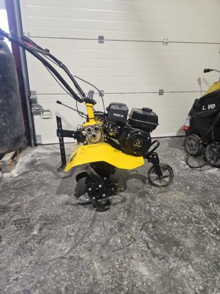 Alquiler de motoazada