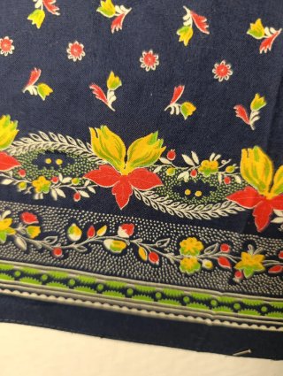 ANTIGUO PAÑUELO DE ALGODÓN INDUMENTARIA