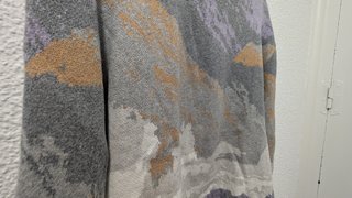 Jersey Levi's Oversize Estampado Gris/Morado Talla