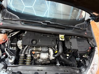Peugeot 308 SW 1.6HDI 90CV 2012