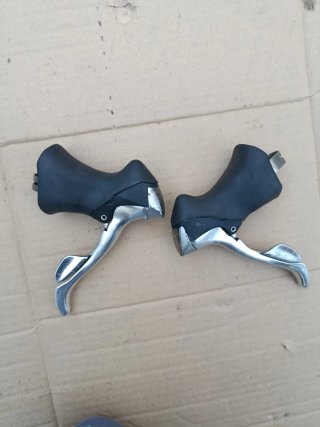 Manetas Shimano Dura-Ace 7700 9v