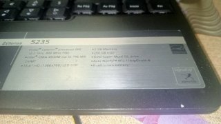 Portátil Acer Extensa 5235