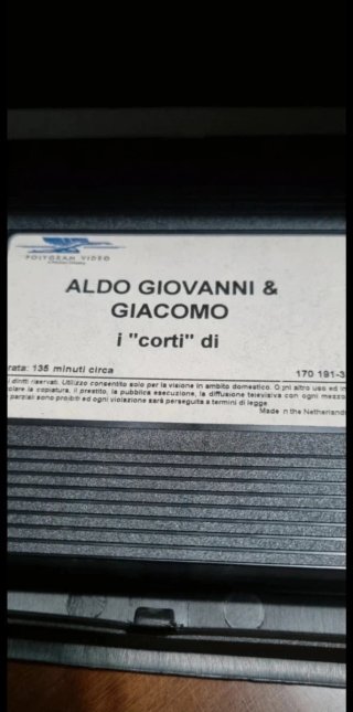 Vhs vintage "I corti di Aldo, Giovanni e Giacomo".