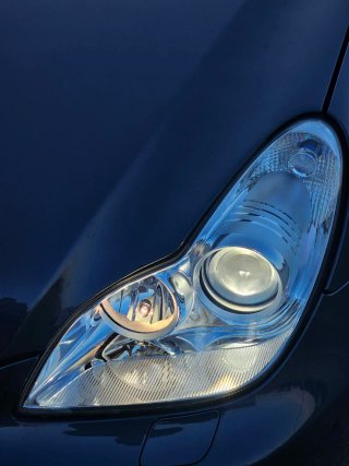 Mercedes Benz CLS 500