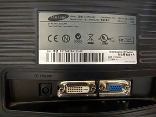 Monitor Samsung SyncMaster S2400