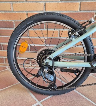 Bici infantil Riverside 900 20" ligera como nueva