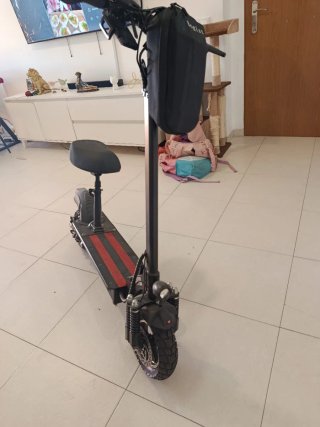 Patinete Eléctrico Casi Nuevo