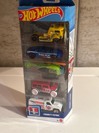 Set 5 Hot Wheels Priority Patrol