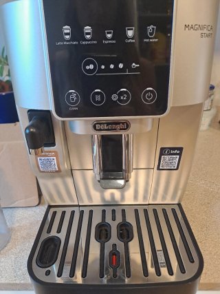 Cafetera De'Longhi Magnifica Start Milk