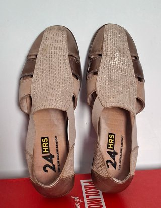 Zapatos 24 horas 38 Beige y Dorados