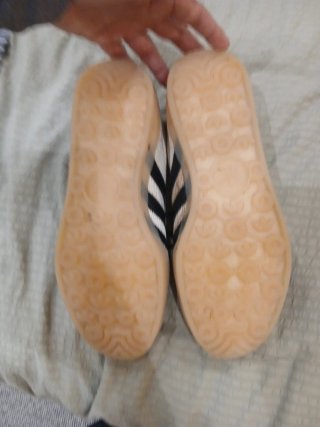 Adidas Gazelle Talla 41 1/3, 2 veces se uso