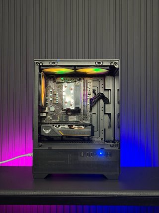 PC Gaming Ryzen 5 1500X + GTX 1650 + 8GB