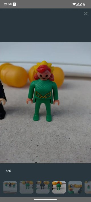 Playmobil figure e uova sorpresa