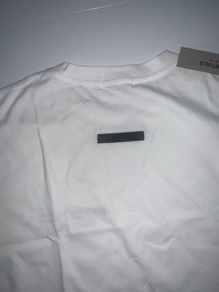 Camiseta Essentials Fear of God Blanca