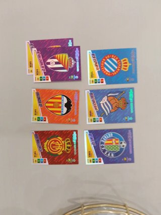 Escudos LaLiga Adrenalyn 22-23