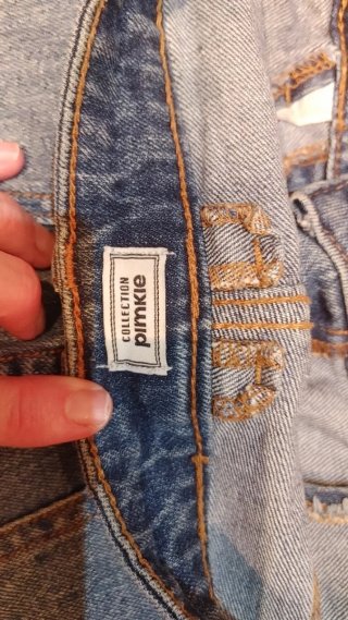 Falda pantalón vaquera desgastada