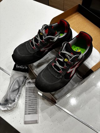 Botas de seguridad U-Power 43 + Gafas de seguridad