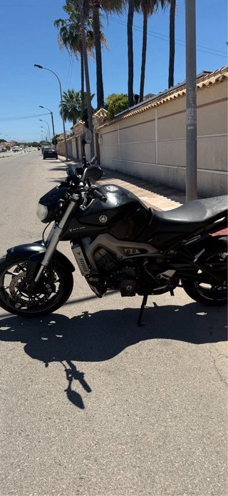 Yamaha MT-09 2015