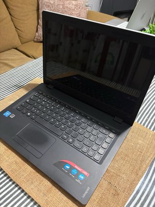 Portátil Lenovo Gris/Plateado Como Nuevo
