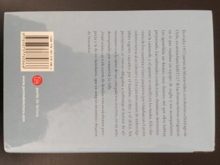 Libro Viven firmado de la Sociedad de la Nieve