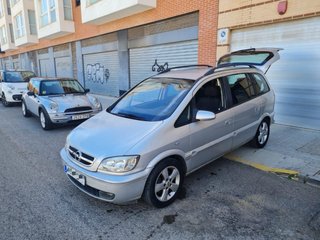 Opel Zafira 2005