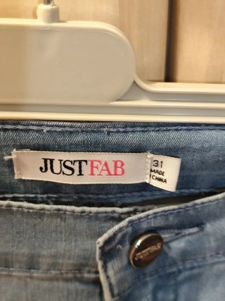 Tejanos acampanados JUSTFAB talla 31