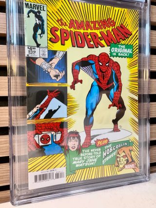 Comic gradeado CGC 9.8 - Spider-Man #259 Facsimile