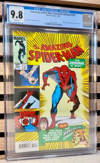Comic gradeado CGC 9.8 - Spider-Man #259 Facsimile