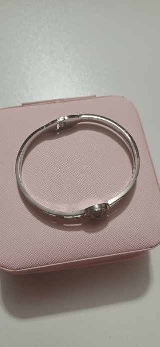 Pulsera de acero inoxidable con circonitas