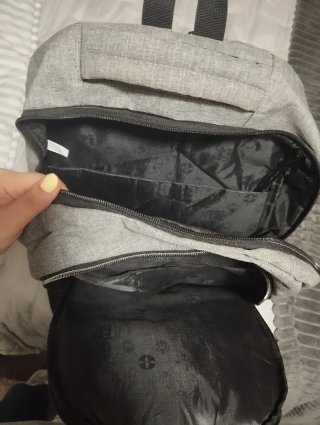 Mochila escolar/viaje gris y negra