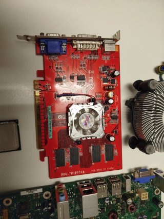 Combo Placa Base Intel LGA775 + CPU + Gráfica