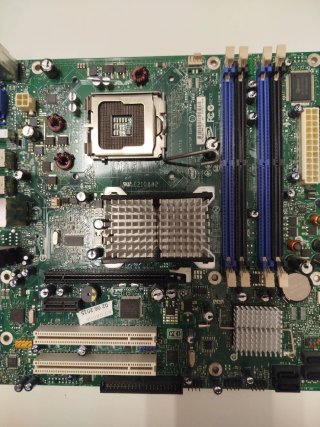 Combo Placa Base Intel LGA775 + CPU + Gráfica