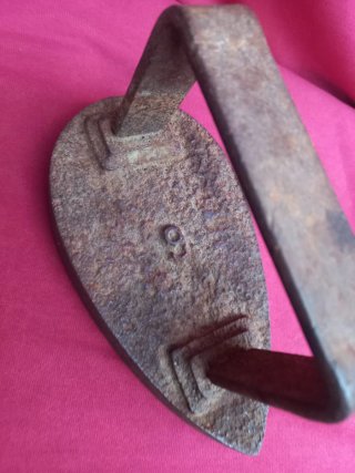 Plancha de hierro antigua nº 6