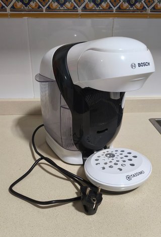 Cafeteras Tassimo + Portacápsulas + 20 Cápsulas