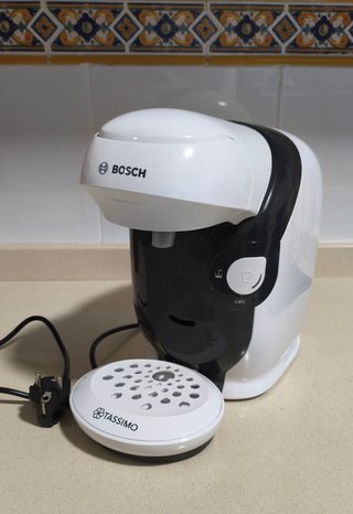 Cafeteras Tassimo + Portacápsulas + 20 Cápsulas